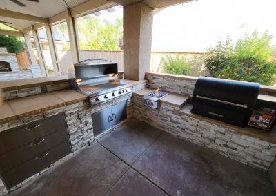 masonry outdoor kitchen